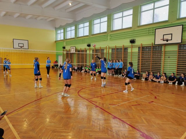 b_1024_768_0_00_images_2023_2024_WF_siatkowka_dziewczat_419445253_351057317682828_8077889479327008398_n